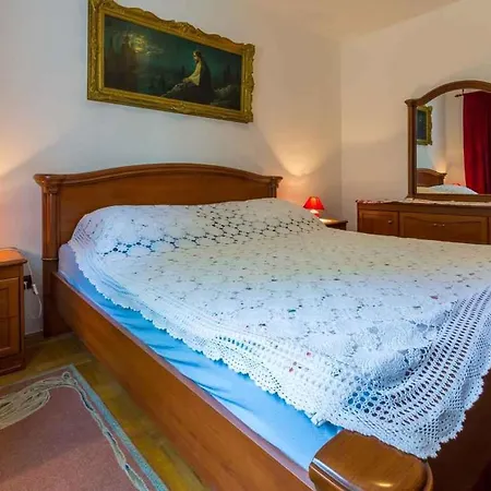 In 5568 Apartment Crikvenica